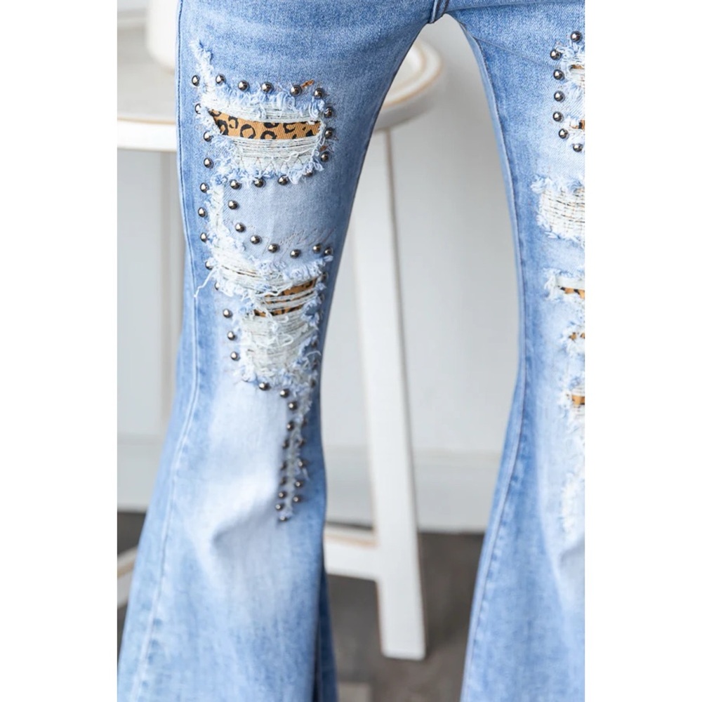 Oli & Hali Leopard Patch Stud Detail Distressed Stretchy Flares - Picture 3 of 8
